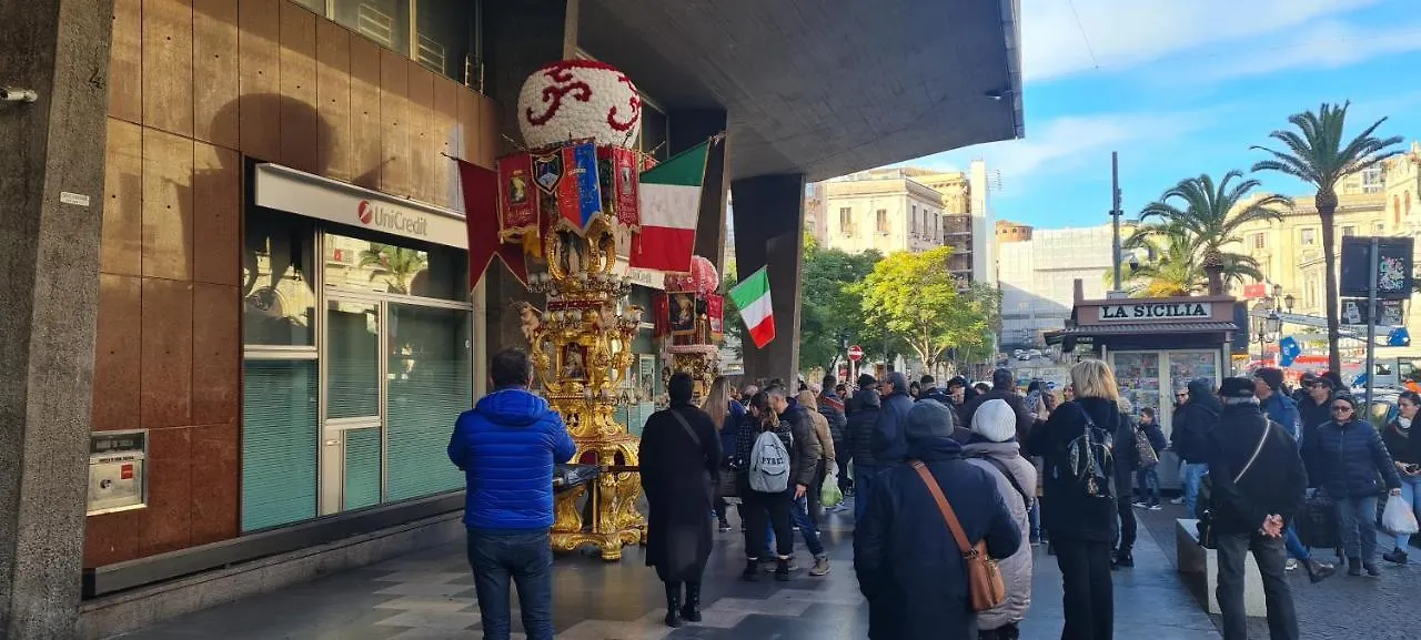 Essenza Del Tempo Inn Catânia